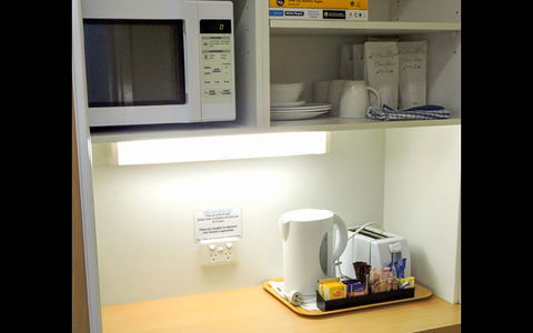 BEST WESTERN Airport 85 Motel - New South Wales Tourism  11
