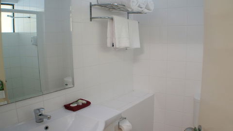 BEST WESTERN Airport 85 Motel - New South Wales Tourism  20