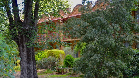 BEST WESTERN Cathedral Motor Inn - New South Wales Tourism  7