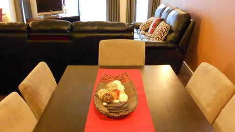 BEST WESTERN Riverside Apartments - New South Wales Tourism  1