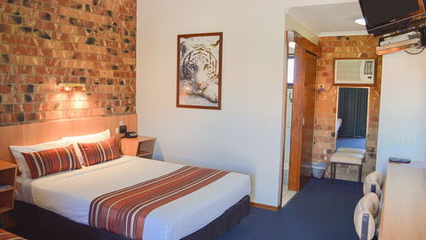 BEST WESTERN Werribee Park Motor Inn - New South Wales Tourism  1