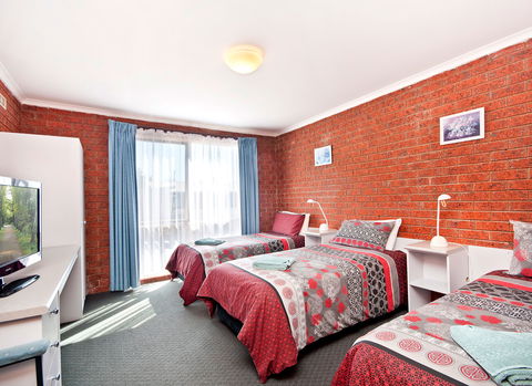 BEST WESTERN Whalers Rest Motor Inn - New South Wales Tourism  3