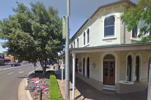 Milestone Hotel - New South Wales Tourism  1