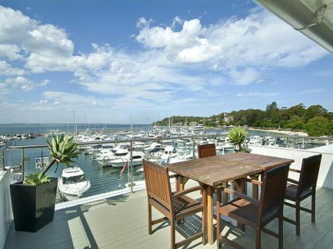 Port Stephens Accommodation - New South Wales Tourism  1