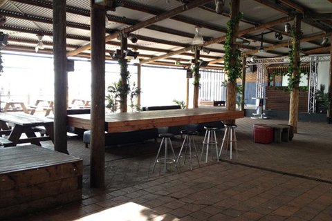 The Beachcomber Hotel - New South Wales Tourism  15