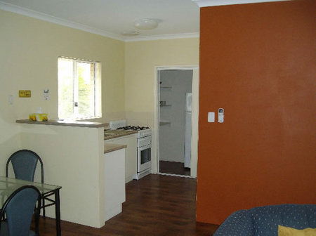 Gale Street Motel And Villas - New South Wales Tourism  2