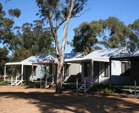 Moora Caravan And Chalet Park - New South Wales Tourism  0