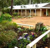Travellers Rest Motel - New South Wales Tourism 