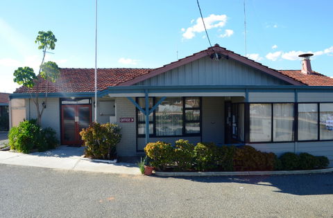 Narrogin Motel - New South Wales Tourism  1