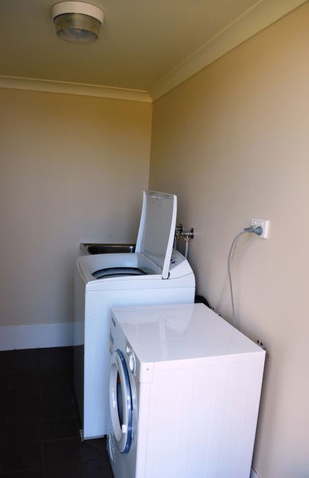 Narrogin Motel - New South Wales Tourism  2