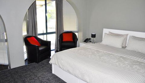 Narrogin Motel - New South Wales Tourism  4