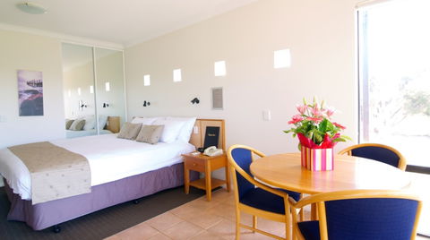 Margaret's Beach Resort - New South Wales Tourism  1