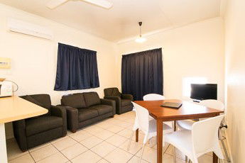 Oceanside Village Denham Monkey Mia - New South Wales Tourism  2
