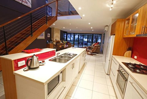 Halcyon Bay - New South Wales Tourism  1