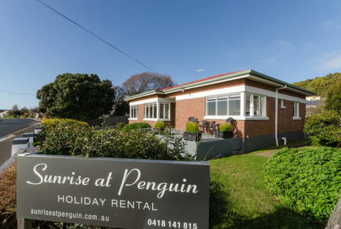 Sunrise At Penguin - New South Wales Tourism  6