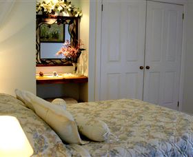 Addlestone House Bed & Breakfast - New South Wales Tourism  0