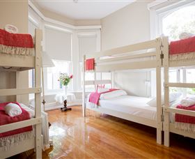 Montacute Boutique Bunkhouse - New South Wales Tourism  1
