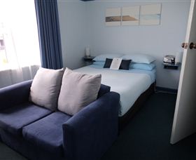 Freycinet Waters - New South Wales Tourism  2