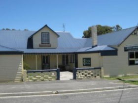 Gladstone TAS New South Wales Tourism 