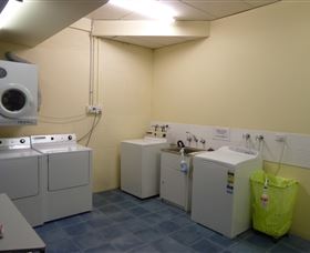 Mayfair Plaza Motel - New South Wales Tourism  4