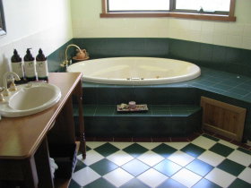 Cherry Bounce Bed & Breakfast - New South Wales Tourism  1