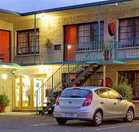 Martin Cash Motel
