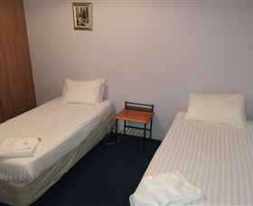 Star Bar Cafe & Hotel - New South Wales Tourism  3