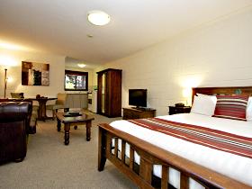 Grosvenor Court Apartments - New South Wales Tourism  1