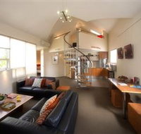 TWOFOURTWO Boutique Apartments - New South Wales Tourism 