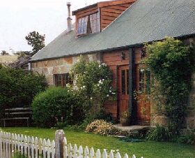 Daisy Bank Cottages - New South Wales Tourism  0