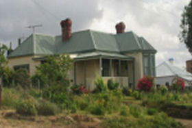 Hamilton Heritage Holiday Homes - Bonnie Brae Lodge - New South Wales Tourism  0