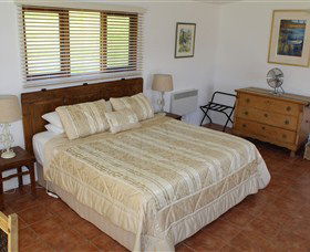 Cherryview Studio Retreat - New South Wales Tourism  3