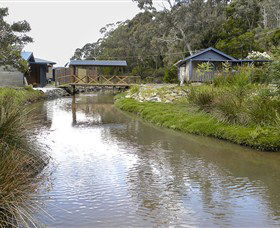 Huon Charm Waterfront Cottage - New South Wales Tourism  2