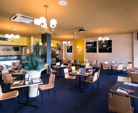 Black Buffalo Hotel - New South Wales Tourism  2
