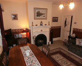 Huon Valley Bed And Breakfast - New South Wales Tourism  2