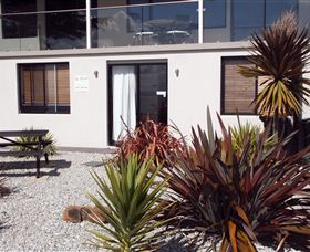 Beach Apartments - New South Wales Tourism  4