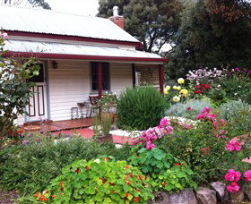 Hurlfield Farm Cottage - New South Wales Tourism  1