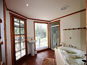 Wilmot TAS New South Wales Tourism 