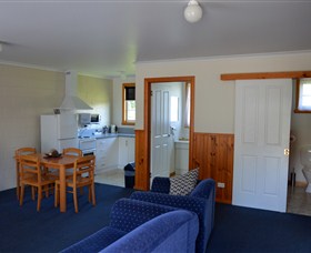 Castaway Holiday Apartments - New South Wales Tourism  2