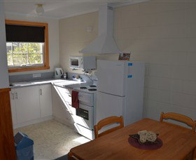 Castaway Holiday Apartments - New South Wales Tourism  5