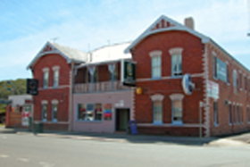 Mackey's Royal Hotel - New South Wales Tourism  0