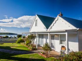 Abbey's Cottage - New South Wales Tourism  0