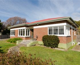 Sunrise At Penguin - New South Wales Tourism  4