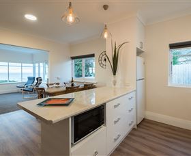 Sunrise At Penguin - New South Wales Tourism  3