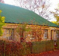Colonial Cottages of Ross - Captain Samuels Cottage - New South Wales Tourism 