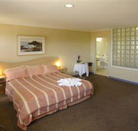 Lighthouse Hotel
