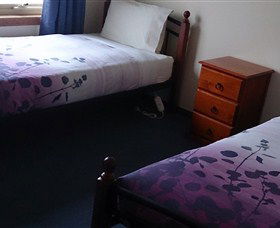 All Inn Strahan Holiday Units - New South Wales Tourism  5