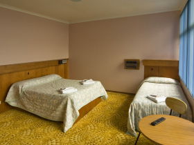 Somerset Hotel - New South Wales Tourism  0