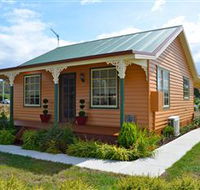 Grand Ole Topiary Cottage - New South Wales Tourism 