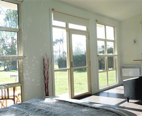 River Walk Bed And Breakfast - New South Wales Tourism  0